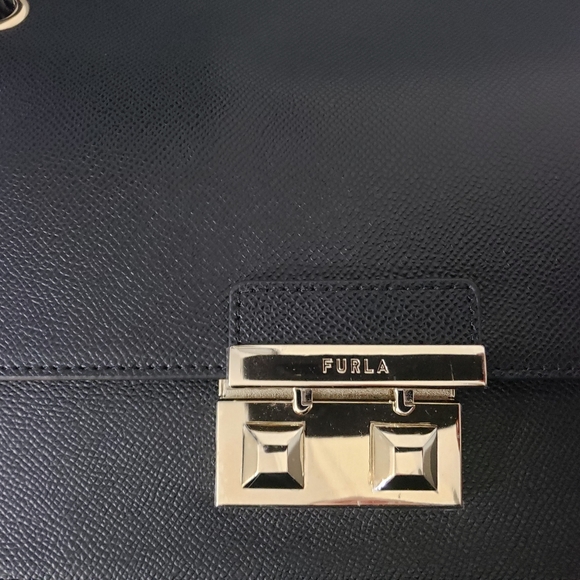 NWT! FURLA LIQUIDATION SALE!! PRICES 50% OFF NOW!!! - Picture 5 of 14